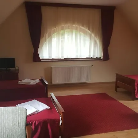 Alsopere Park Szallo Es Panzio Hotel Olaszfalu
